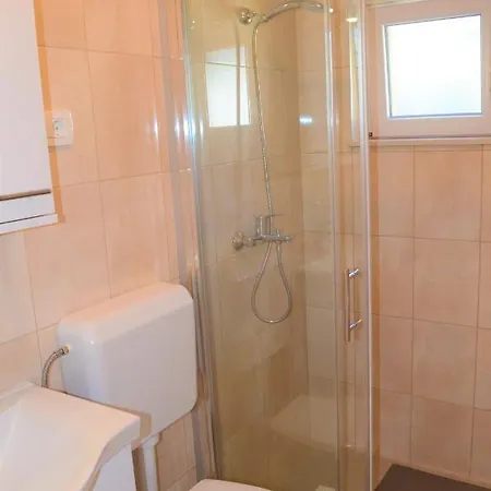 Apartment Romana